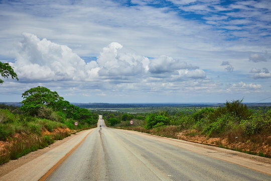 Road Trip Through The Angolan Highlands