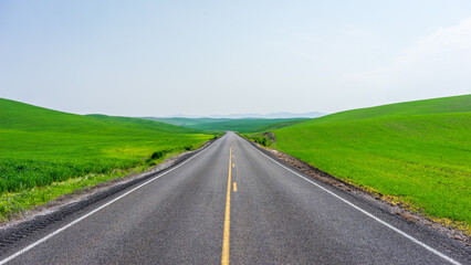 Fototapeta premium Open Highway In Eastern Washington
