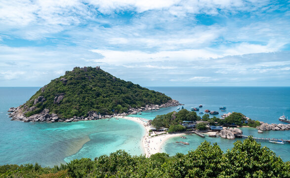 landscape view of koh nang yuan island thailand