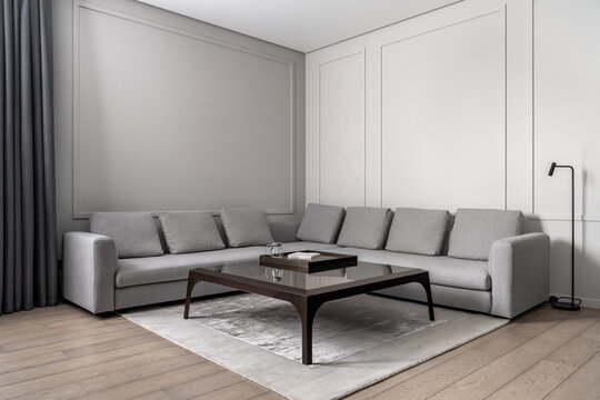 Apartment in contemporary style with light walls