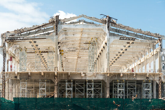 Cuba, Havana.  Espig&oacute;n "3" (also known as Santa Clara Pier) a wharf in the Port of Havana constructed in 1914, undergoing renovations.