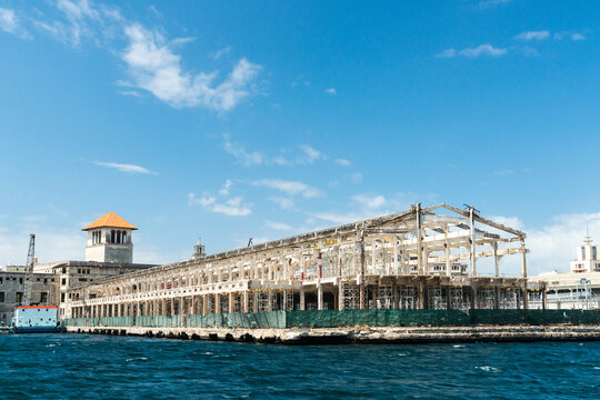 Cuba, Havana.  Espig&oacute;n "3" (also known as Santa Clara Pier) a wharf in the Port of Havana constructed in 1914, undergoing renovations.