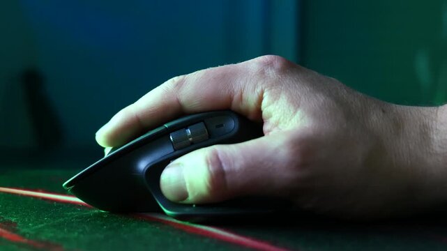Sleek Wireless Mouse for Modern Productivity and Precision