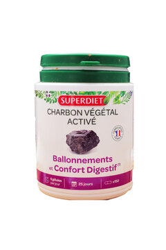 Flacon de g&eacute;lules de charbon actif de Superdiet