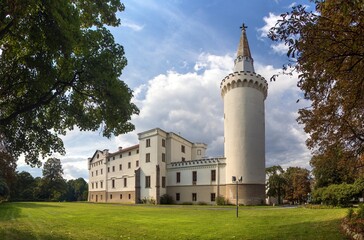 Obraz premium Neo-Gothic Bor Castle, Bohemia, Czech Republic