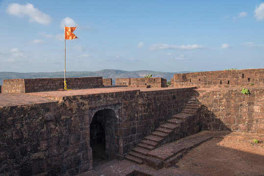 Bankot Fort or Himmatgad Fort or Fort Victoria, It was won by Maratha Koli Admiral[1] Kanhoji Angre in 1700 and named "Himmatgad". The fort is built by Lateritic rocks.