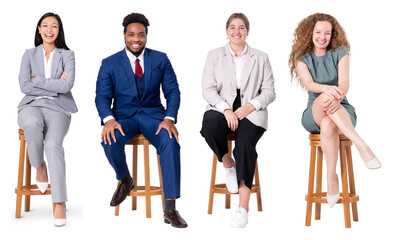 Obraz premium PNG Diverse professionals seated smiling on transparent background