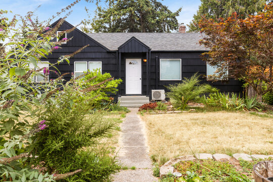 Cute Little Home in Portland, Oregon