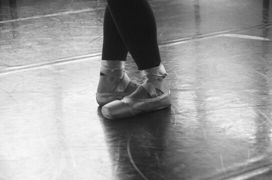 Detail over ballerina pointe shoes 