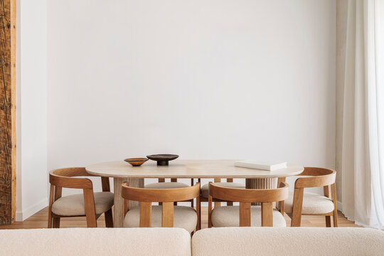 Elegant Dining Area