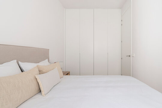 Minimal Bedroom With Wardrobe