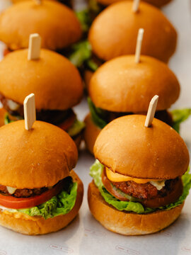 Canap&eacute;s 
