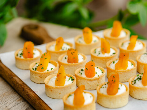 Canap&eacute;s 