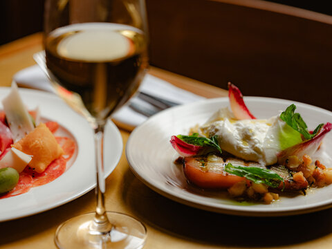Burrata with grilled fruit