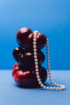 Pearl Necklace on Tomato Tower