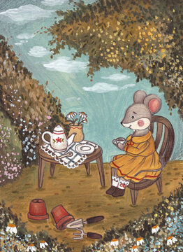 Little mouse at teatime