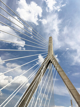 Bridge Vertical Boston city Zakim cable suspension 