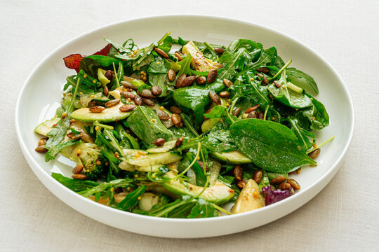 Green Salad with Avocado and Seeds