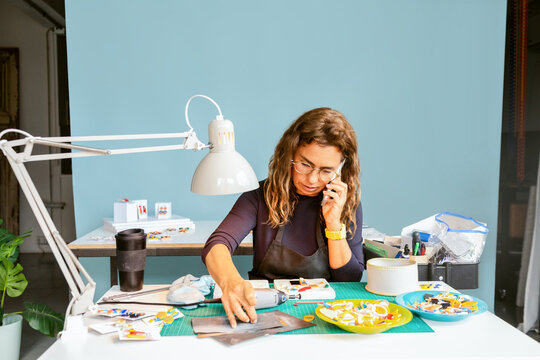 Creative Working Mobile Phone