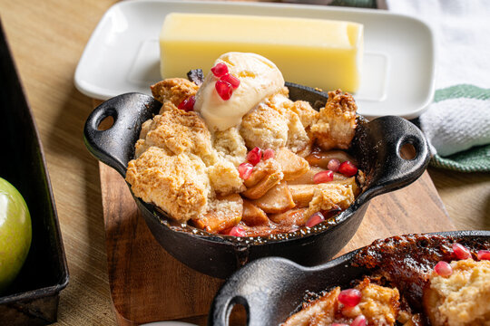 Apple Cobbler Dessert