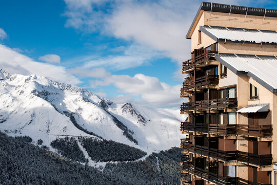 Alpine Ski Resort Apartment Building with Mountain View
