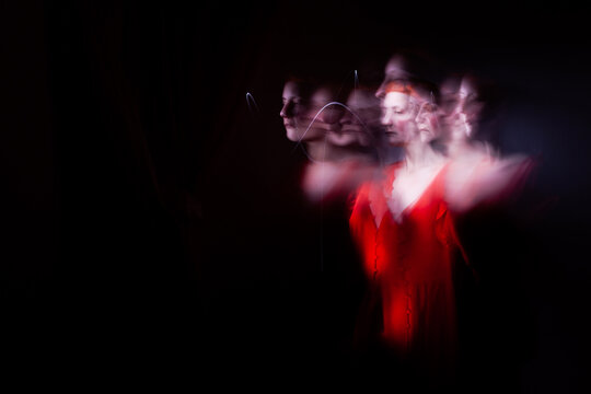 Light painting portraits in red 
