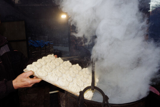 the process of making khinkali