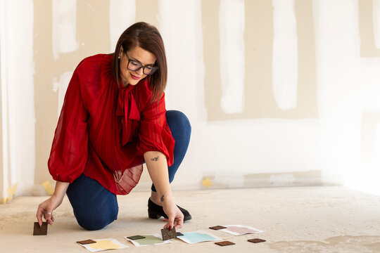 Interior designer deciding options for space renovation 