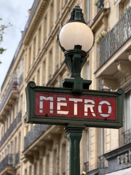 Vintage paris metro sign in black and white