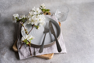 Spring floral themed table setting with cherry blossom © Cavan