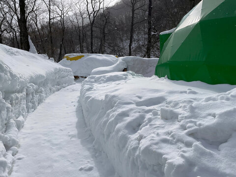 Glamping in the snow - rural accommodation in Northern Japan