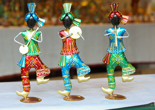 The traditional Metal art form of Rajasthan, colorful, home decor, handicraft, toy, doll, souvenir, culture, ethnic, art and craft, Indian art.