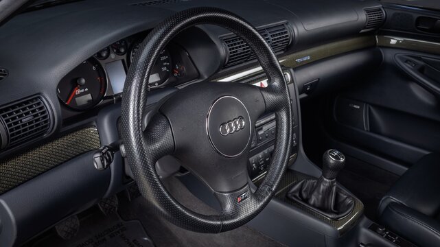 Scottsdale, AZ, USA
April 17, 2026
2002 Audi RS4 Avant