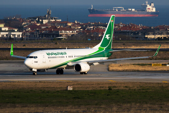 Iraqi Airways Boeing 737-800 (YI-ASJ) lining up on runway at Istanbul Ataturk Airport on March 27, 2019 in Istanbul, Turkey