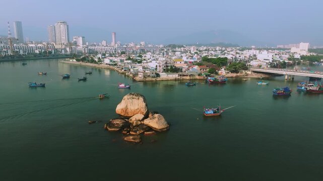 Aerial 4K view of winding Cai River with tropical coconut palms in Nha Trang near po nagar cham temple, Vietnam
the natural beauty of Central Vietnam&rsquo;s river systems