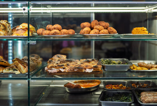 Typical Italian fried food from the city of Naples.