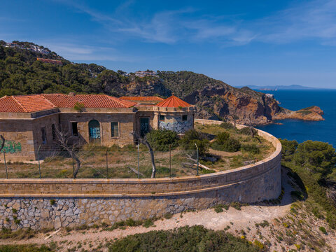 Semaforo de Begur en la Costa Brava, GIrona