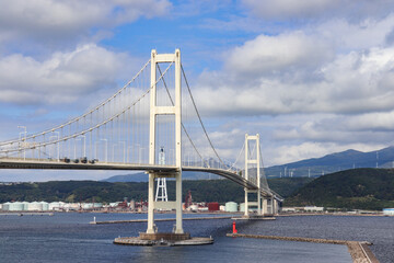 Obraz premium 白鳥大橋（北海道室蘭市）