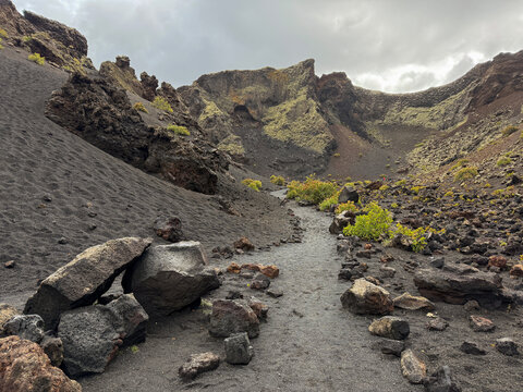 Sendero en el interior del Volc&aacute;n de los Cuervos Lanzarote