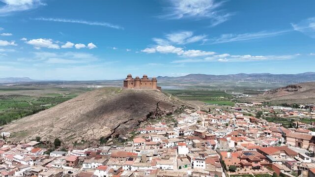 Vista del hermoso municipio de la Calahorra en la provincia de Granada, Espa&ntilde;a