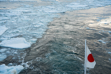 Japan,Hokkaido,Abashiri,icebreaker,drifting ice © C.C.T