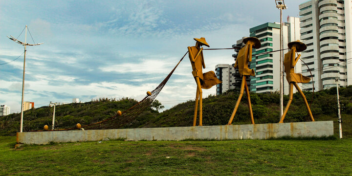 Monument to the Fishermen, or officially "Arrast&atilde;o," a metal sculpture on Avenida Litor&acirc;nea, S&atilde;o Marcos beach, in the city of S&atilde;o Lu&iacute;s, Maranh&atilde;o, Brazil.