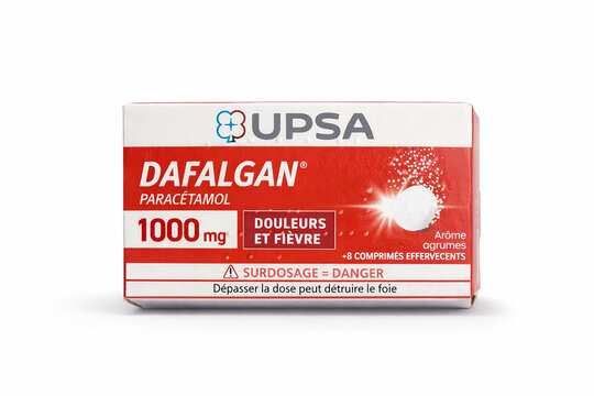 boite de comprim&eacute;s effervescents de marque Dafalgan des laboratoires UPSA