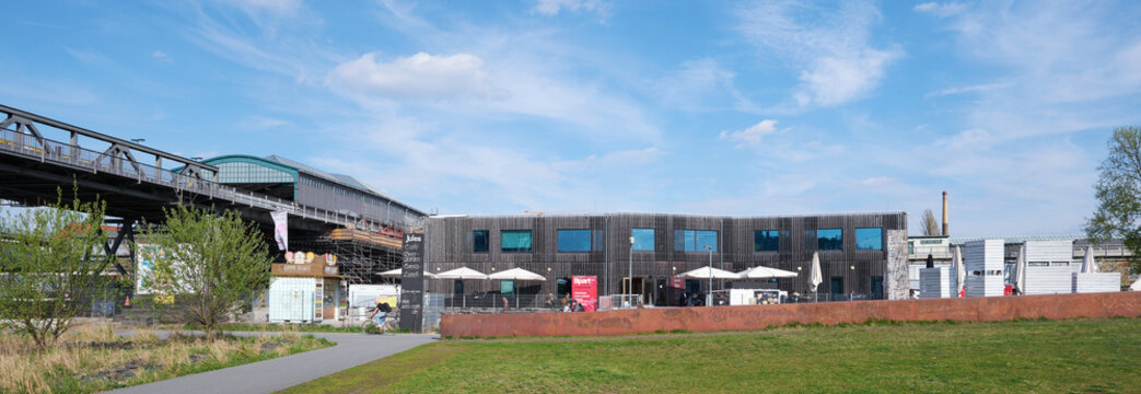Caf&eacute; Jules Gleisdreieck