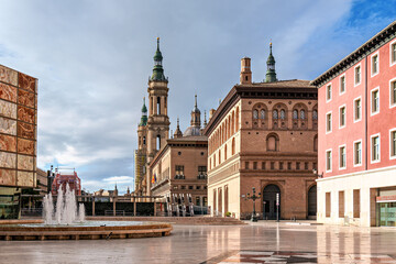 Naklejka premium Exterior of Cathedral Basilica of Our Lady of the Pilar, Zaragoza, Spain