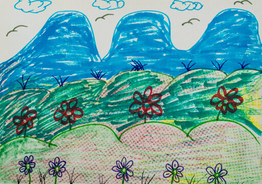 Dibujo infantil de paisaje natural con monta&ntilde;as azules, colinas verdes y flores coloridas