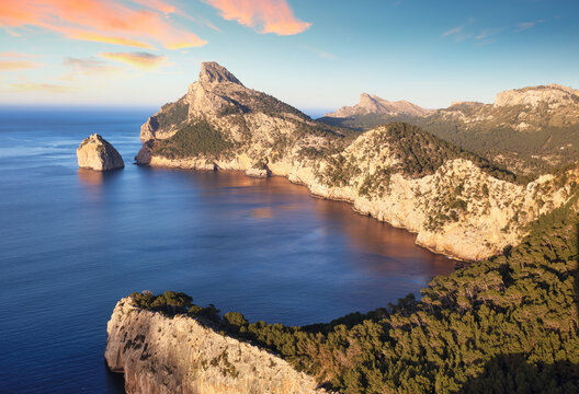 Es Colomer Viewpoint, Formentor Peninsula, Pollensa Bay, Comarca Sierra de Tramuntana, Mediterranean Sea, Mallorca, Islas Baleares, Spain, Europe
