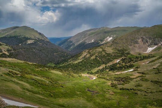 Scenic Rocky Mountain Landscape with Evergreen Hillside in Rocky Mountain NP, Colorado