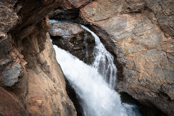 Fototapeta premium Iskanderkul Waterfall or Fann Niagara in Fann Mountains
