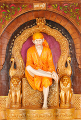 Fototapeta premium statue of saibaba